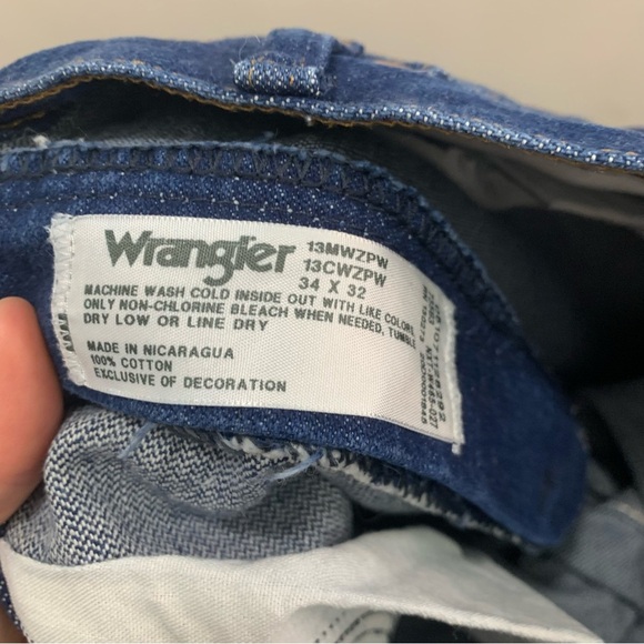 Wrangler Jeans Size 34x32 - Picture 7 of 9